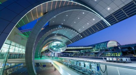 Azərbaycanlı iş adamı Dubay aeroportunda saxlanılıb?