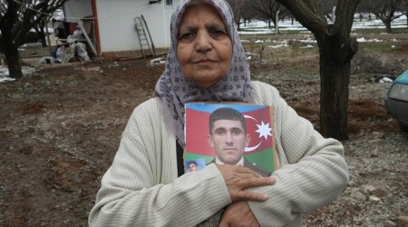 Şəhidimizin anasının göndərdiyi yardım malatyalı şəhid anasına çatdırıldı - VİDEO 