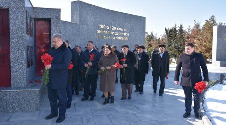 Ağsuda Xocalı soyqırımının 31-ci ildönümü ilə bağlı TƏDBİR KEÇİRİLDİ - FOTO 