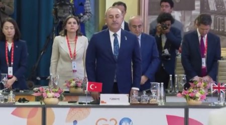 G20 sammitində Türkiyədəki zəlzələ qurbanları yad edildi – VİDEO