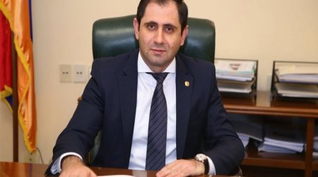 Ermənistanın müdafiə naziri istefa VERƏCƏK - Yeni NAMİZƏD