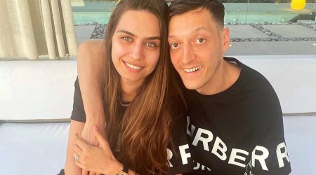 Mesut Özil karyerasını başa VURDU - FOTO