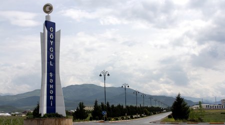 35 yaşlı Göygöl sakini özünü bıçaqladı