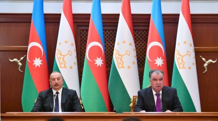 Azərbaycan və Tacikistan prezidentləri mətbuata bəyanatlarla çıxış etdilər - FOTO/VİDEO