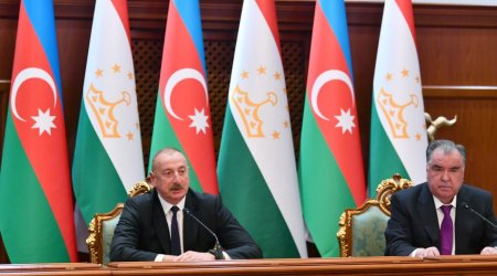 İlham Əliyev tacikistanlı həmkarını Azərbaycana səfərə dəvət etdi 