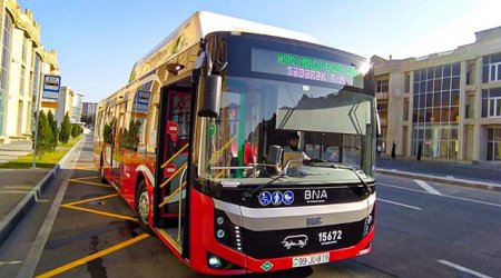 Bakıda 154 marşrut  avtobusu GECİKİR