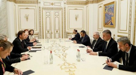 ATƏT sədri Paşinyanla Azərbaycan-Ermənistan sərhədinin delimitasiyası barədə MÜZAKİRƏ APARDI 