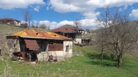 Laçında evin girişində mina partladı: Xəsarət alan var - FOTO