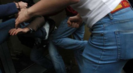Bakıda futbol meydançasında kütləvi DAVA: Yaralılar var 