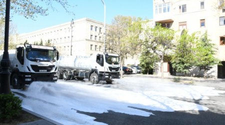 Bakıda 533 küçə və prospekt YUYULDU - FOTO