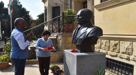 Hindistanın yeni səfiri Azərbaycana GƏLDİ