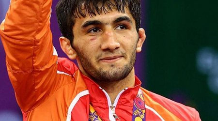 Bakıda Olimpiya çempionu sevgilisinin həyat YOLDAŞINI DÖYÜB 