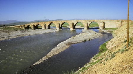 Arazın suyunun Ermənistan tərəfindən çirkləndirilməsi təsdiqini tapdı