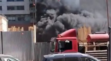 Moskvanın mərkəzində məşhur hotel YANIR - VİDEO 