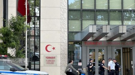 Nyu-Yorkda “Türk Evi”nə hücum edən şəxs SAXLANILDI