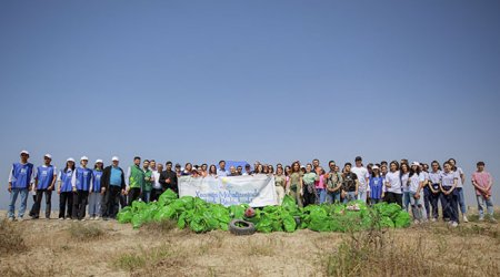 Sahil zolağı tullantılardan təmizləndi - FOTO 