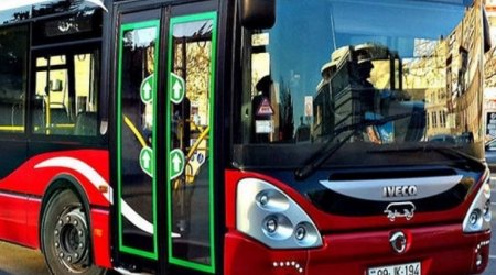 Bakıda 86 marşrut avtobusu GECİKİR