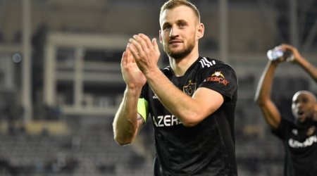 Maaşı azaldılan Maksim Medvedev “Qarabağ”dan ayrıla bilər