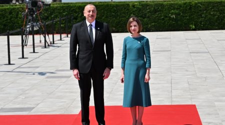 Azərbaycan Prezidenti Avropa Siyasi Birliyinin SAMMİTİNDƏ - FOTO/VİDEO 