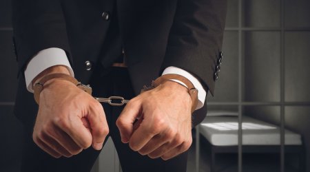 Erməni məmurun oğlu 240 kisə narkotiklə YAXALANDI 