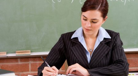 8 000 müəllimin iş yeri dəyişdirilib - SON 6 İLDƏ