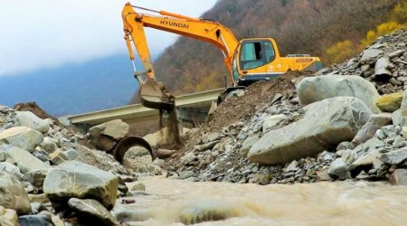 Leysan və küləyin Qaxda yaratdığı fəsadların bir qismi aradan qaldırılıb, işlər davam etdirilir - FOTO 