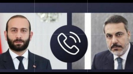 Mirzoyan Hakan Fidana zəng edib münasibətlərin normallaşdırılmasını müzakirə etdi
