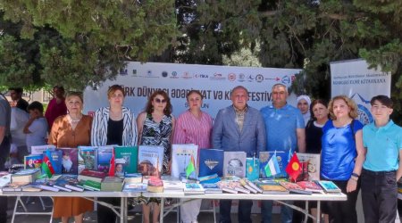 Mərkəzi Elmi Kitabxana Kitab Festivalında öz nəşrləri ilə təmsil olundu - FOTO