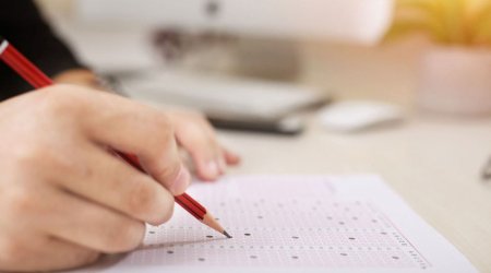 Azərbaycan dili fənni üzrə növbəti test imtahanı keçirildi