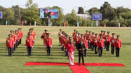 Silahlı Qüvvələr Günü münasibətilə Azərbaycan Ordusunda silsilə tədbirlər keçirilib - FOTO/VİDEO