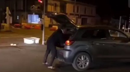 Fransada ata iğtişaş törədən oğlunu avtomobilin baqajına qoydu - VİDEO