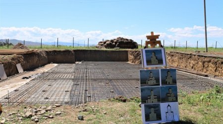 Gürcüstanın Azərbaycan sərhədinə yaxın ərazisində kilsə tikilir - FOTO 