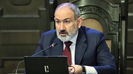 Erməni deputatdan Paşinyana ittiham: “Digər ərazilərimizi də verməyə hazırdır”