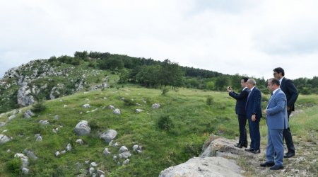 Özbəkistan nümayəndə heyəti Şuşada bərpa və yenidənqurma işləri ilə tanış olub - FOTO