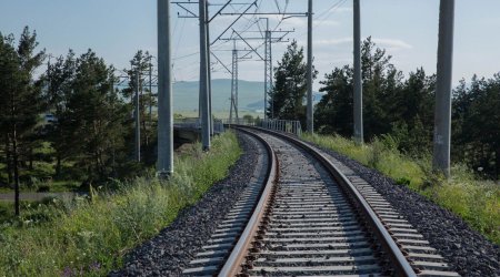 Dəmir yolu keçidlərində qəzalar bu səbəblərdən baş verir