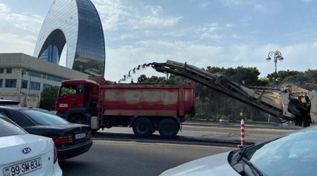 Neftçilər prospektində təmir başladı, tıxac YARANDI - FOTO 