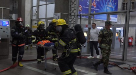 Bakı metrosunda təlim: “Zərərçəkənlər” təxliyə olundu - FOTO/VİDEO