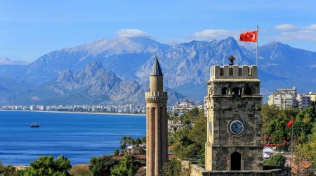 Antalyaya gələn turist sayında rekord QEYDƏ ALINDI