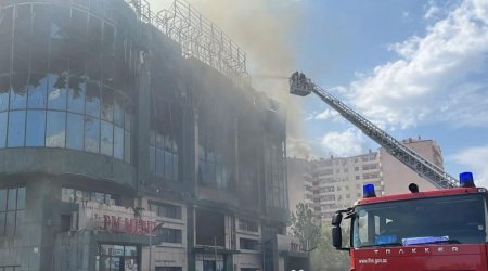 Şadlıq evindəki yanğın SÖNDÜRÜLDÜ - YENİLƏNİB - FOTO/VİDEO  