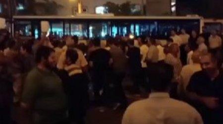Təbriz sakinləri küçələrə axışdı: Etirazlar yenidən alovlanır - VİDEO