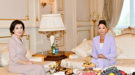 Mehriban Əliyeva Özbəkistanın birinci xanımı ilə görüşüb - FOTO/VİDEO