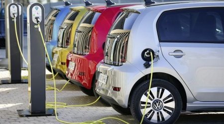 Əcnəbilər seyrə elektromobillərlə çıxır... – Azərbaycanda bu sahədə vəziyyət NECƏDİR?