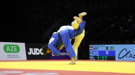 Zelim Tçkayev “Böyük dəbilqə” turnirində qızıl medal qazanıb - FOTO 