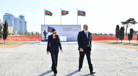 İlham Əliyev və Mehriban Əliyeva Bakıda inşası davam etdirilən Zəfər parkına gəliblər - FOTO/VİDEO