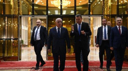 Əli Əsədov Tacikistana getdi - İnvestisiya Forumunda iştirak edəcək