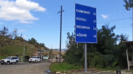 Şuşa-Xankəndi yolunda yaşayış məntəqələrini göstərən yol nişanı QURAŞDIRILDI – VİDEO 