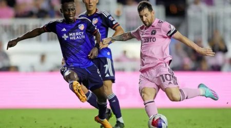 Messi qayıtsa da, komandası məğlub oldu - VİDEO