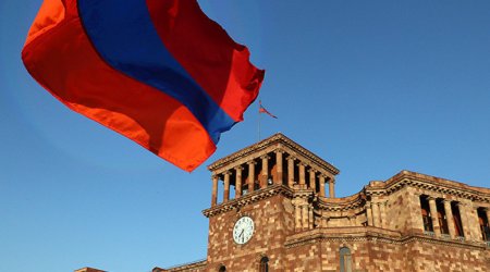Ermənistanda Roma statutu QÜVVƏYƏ MİNDİ