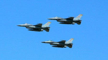 Türkiyənin F-16 təyyarələri Azərbaycanda - FOTO