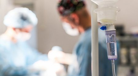 Sumqayıtda özəl klinikada antibiotik vurulan şəxs ÖLDÜ